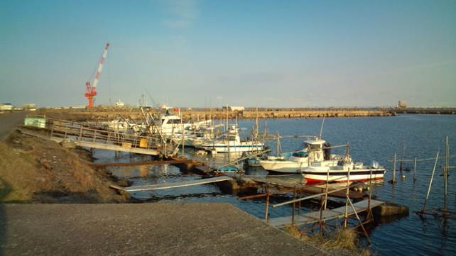 ���|�[�g���W�I���Ӂ�